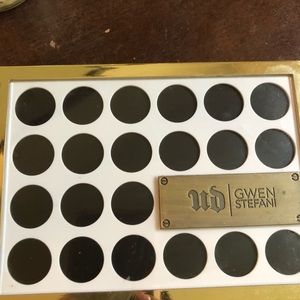 Urban decay Gwen stefani palette